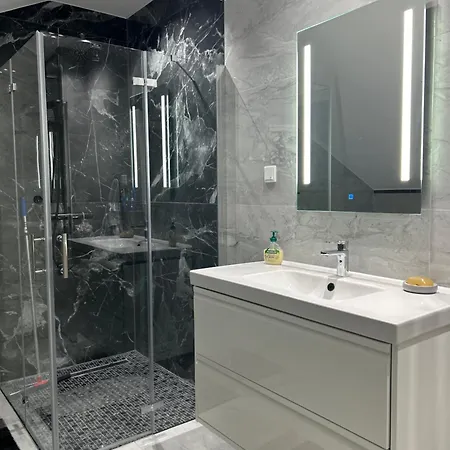 Bane 95qm - Messewohnung, Ferienwohnung,monteurwohnung Appartement
