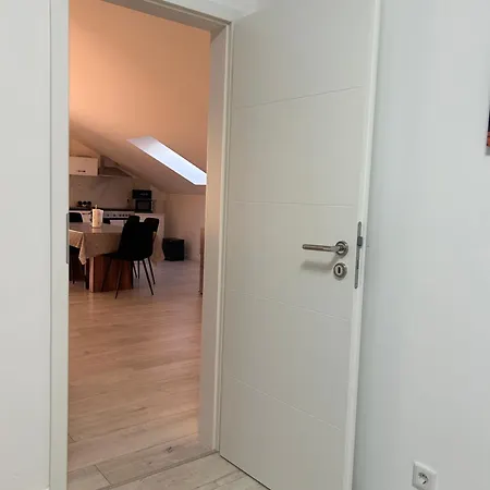 Bane 95qm - Messewohnung, Ferienwohnung,monteurwohnung הנובר